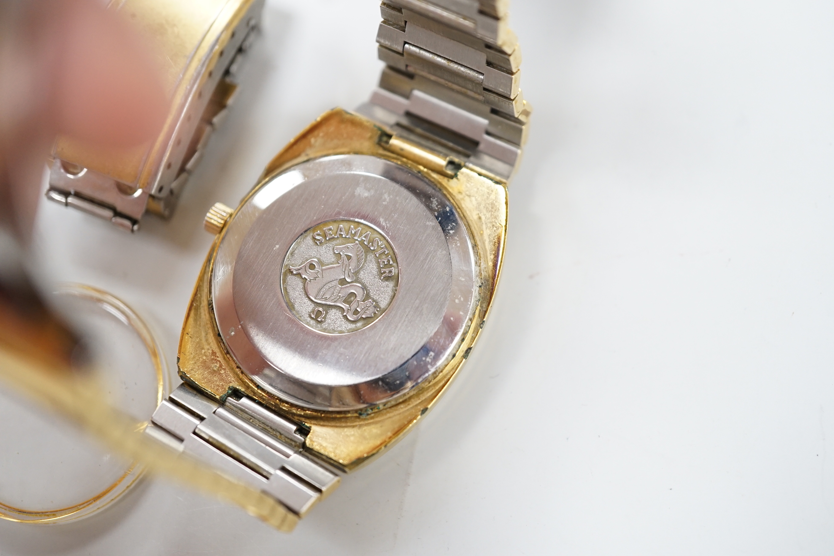 A gentleman's gold plated Omega Automatic Seamaster Cosmic 2000 wrist watch, on a steel and gold plated Omega bracelet.